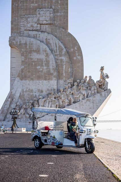 Lisbon: Belém Tuk Tuk Tour with Pastel de Nata Tasting - The Tagus River and 25th of April Bridge: Scenic Drive Time That’s Worth It