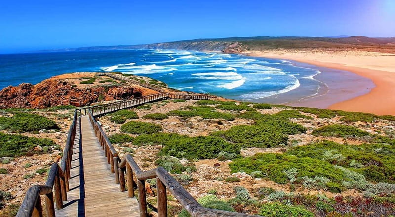 Lisbon: Benagil, Algar Seco, Portimao & Lagos Private Tour - Portimão at Marine Beach: The Rock-Texture Stage for Your Boat Day
