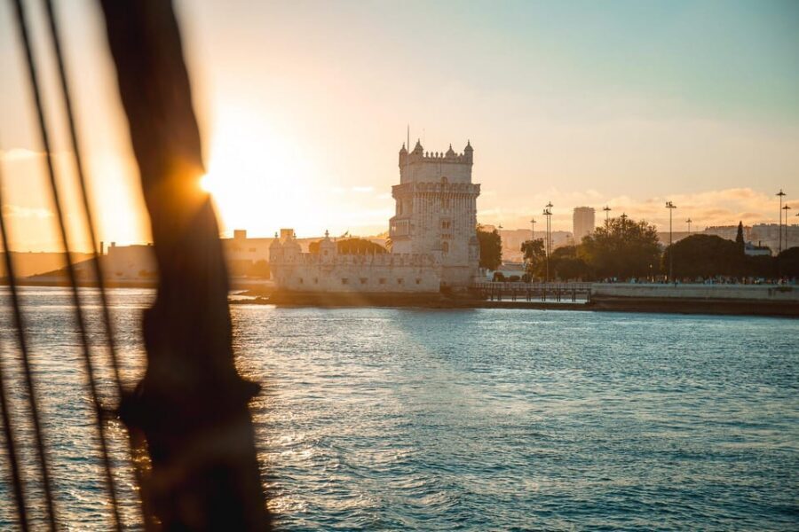 Lisbon Boat Party - Live DJ & Afterparty with VIP Club entry - Lisbon’s river route: the sights you’ll actually notice from the deck