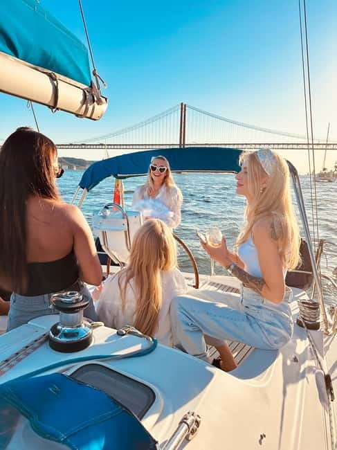 Lisbon: Boat Tour 2:30H w/ Welcome Drink and Snacks - Should You Book SailEx Nautica’s Tagus Boat Tour?