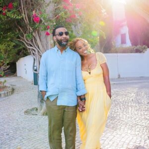 Lisbon: Capture its Charm with a Laidback Photoshoot - Picking Your Neighborhood: Alfama, Bairro Alto, São Jorge, or Sé de Lisboa