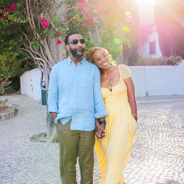 Lisbon: Capture its Charm with a Laidback Photoshoot - Picking Your Neighborhood: Alfama, Bairro Alto, São Jorge, or Sé de Lisboa