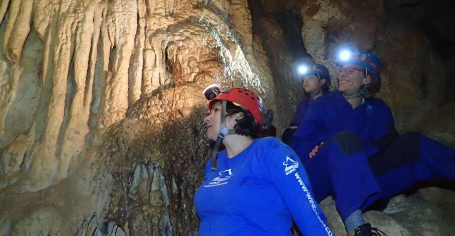 Lisbon: Caving in Arrábida Natural Park, Setubal, Sesimbra - Why Arrábida caves feel like a different planet