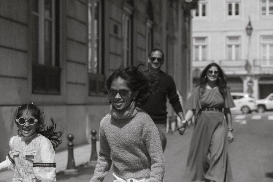 Lisbon: Cinematic Photoshoot with Local Photographer Guide - Customization: you can shape the shoot around your Lisbon priorities