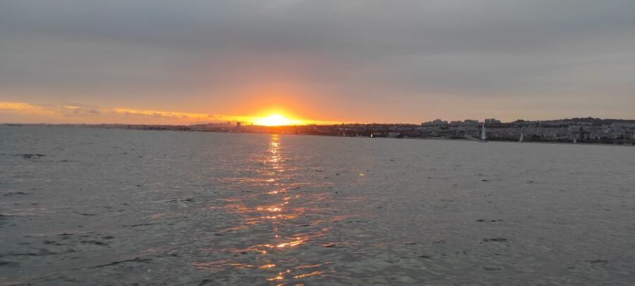 Lisbon: City Boat Cruise Daytime/Sunset/Night with Champagne - Who should book this Lisbon city boat cruise