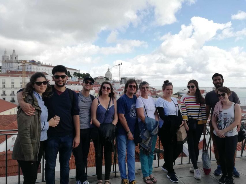 Lisbon: City Sightseeing Private Tour with Guide - Sé Cathedral: one of Lisbon’s anchors, explained as you walk