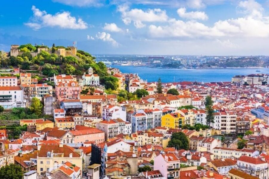 Lisbon: City Sightseeing Tour - Cristo Rei after the river: big panorama, calmer feeling