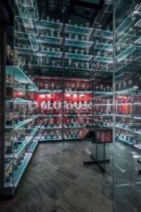 Lisbon: Customized Luz Stadium and Guided Museum Tour - Finding your way: Gate 17 and Eusébio’s Statue