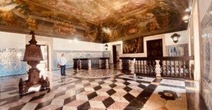 Lisbon: Entry Tickets to Mosteiro de São Vicente de Foram - Entering the Complex: Start at the Ticket Office Inside the Church