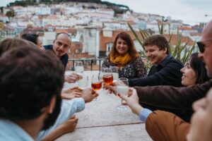 Lisbon: Evening Food & Wine Tour in Bairro Alto - Faz Frio tasting: the warm-up stop that sets expectations
