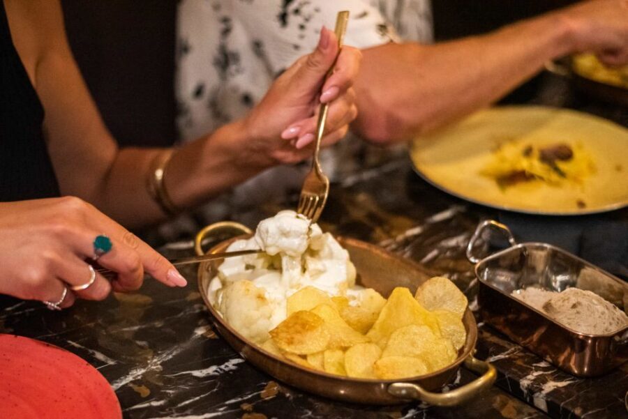 Lisbon: Fado & Food Tour with Live Show & Traditional Dinner - Praça da Figueira start: set your night up the right way