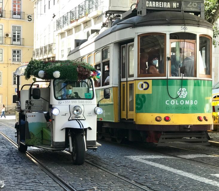 Lisbon: Famous 28 Tram Line Guided Private Tour by Tuk-Tuk - How the guides shape the value (and why names matter)