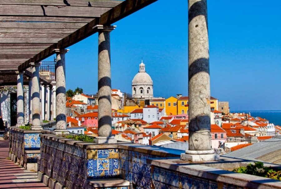 Lisbon: Food and Wine Tasting 4-Hours Tuk Tuk Tour - Chiado and Bairro Alto: Romanticism-era streets and Fado atmosphere