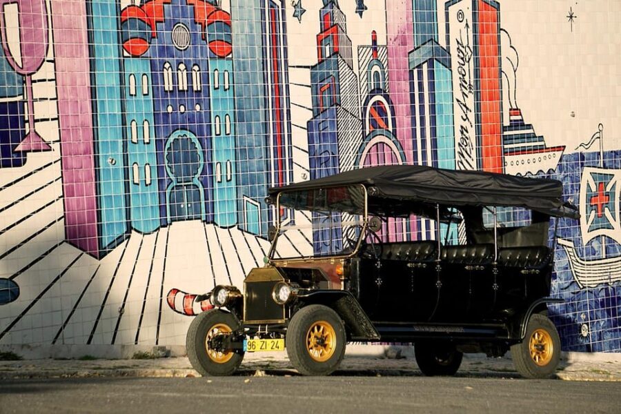 Lisbon: Food and Wine Tasting 4-Hours Tuk Tuk Tour - Timing, transport, and what 4 hours feels like in real life
