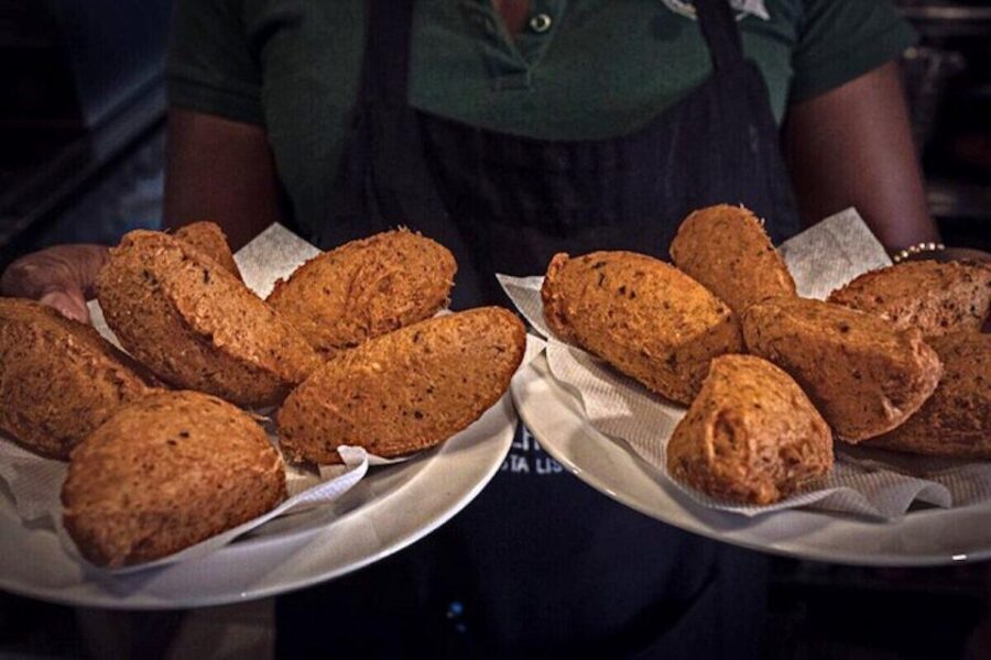 Lisbon Food and Wine Walking Tour - Lisbon stories in your glass: what the guide actually teaches