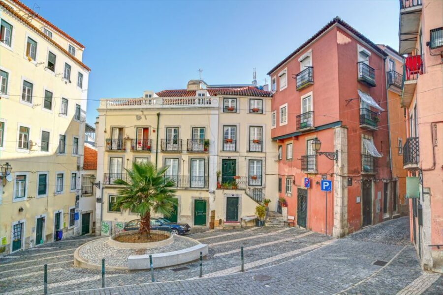 Lisbon: Full-Day Private Sightseeing Tour - Key highlights worth planning for
