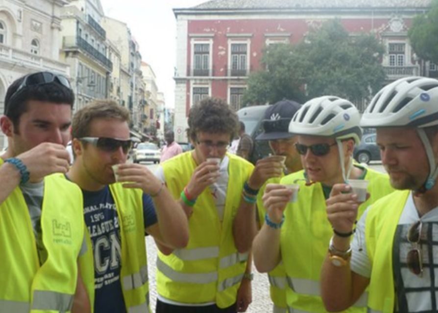 Lisbon: Go Taste Electric Bike Tour - Key moments that make this tour work