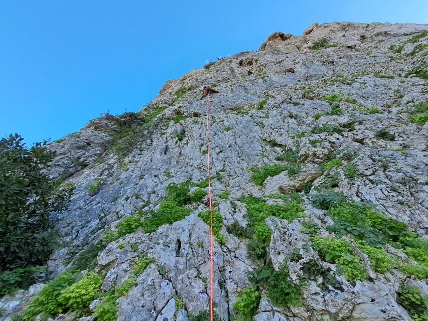 Lisbon: Guided Rock Climbing Trip - Routes for Every Grade: From First Day to Multi-Pitch Challenge