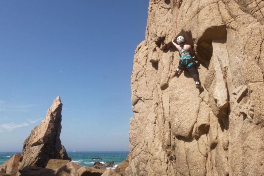 Lisbon: Guided Rock Climbing Trip - How the Day Flows: Pickup, Drive, and Sector Walks