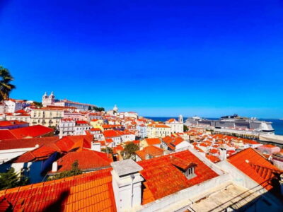 Lisbon: Guided Sightseeing Tour by Tuk Tuk - Pink Street and Saint Anthony: quick orientation through tiled Lisbon