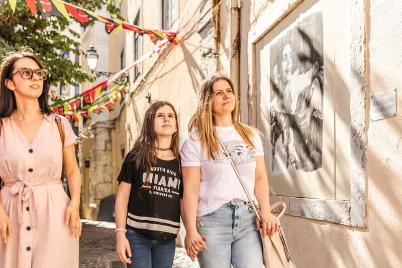 Lisbon: Highlights and Hidden Gems Private Tour with a Local - Key highlights that make this tour worth your time