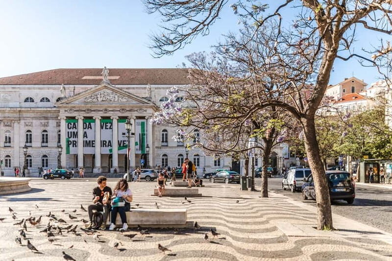 Lisbon: Highlights and Hidden Gems Private Tour with a Local - Small details that can make or break your day