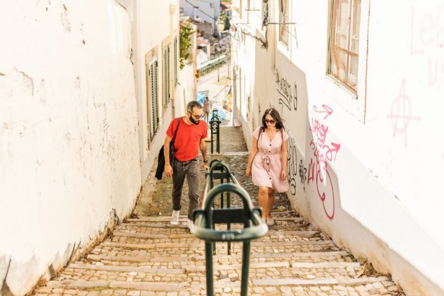 Lisbon: Highlights and Hidden Gems Private Tour with a Local - Fado without the museum vibe