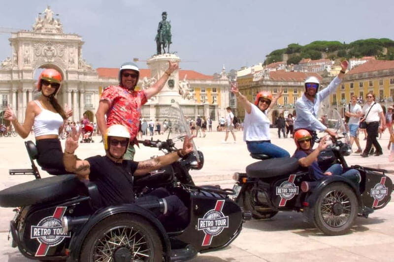 Lisbon : Historic Motorcycle Side-car Tour 1H - Alfama on Cobblestones: Old Streets, Real Atmosphere