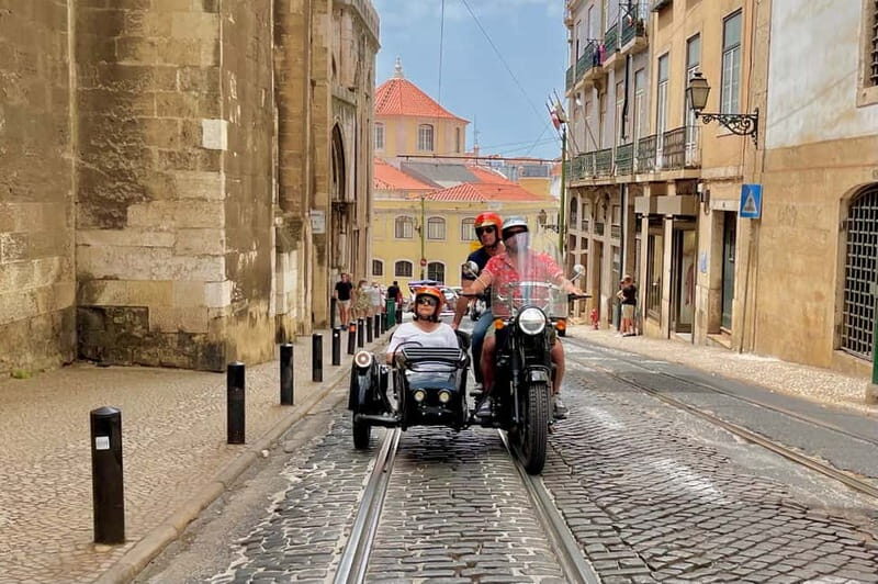 Lisbon : Historic Motorcycle Side-car Tour 1H - Price for $158 Up to 2: Quick Value Math for a Private Ride