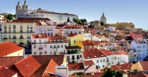 Lisbon: Jewish Quarter Guided Walking Tour - Baixa to the Waterfront: Rua do Comércio, Casa dos Bicos, Ribeira