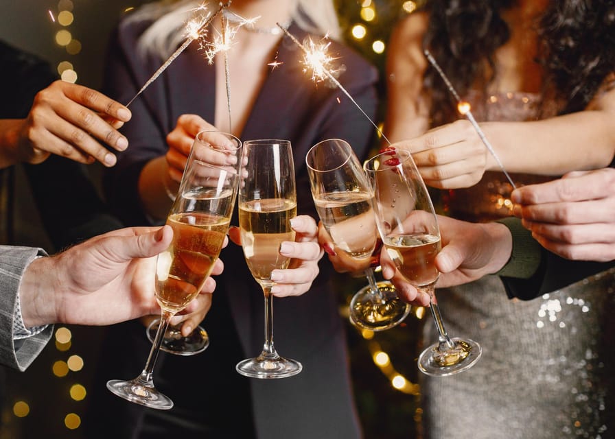 Lisbon: New Year's Cruise with DJ, Open Bar, Snacks and Wine - Key Things I’d Lock In Before You Book
