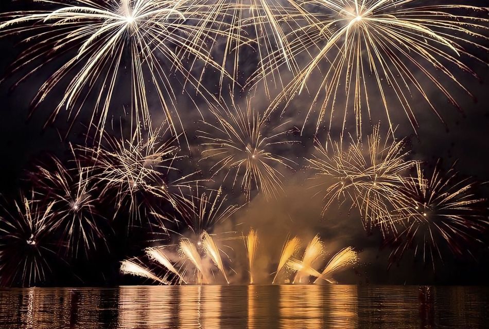 Lisbon: New Year’s Eve Fireworks Tagus River Sailing Cruise - Christ the King photo stop: the night gets higher