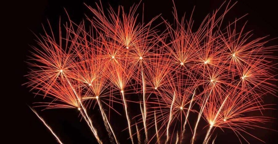 Lisbon: New Year's Eve Tagus River Cruise with Open Bar - Itinerary flow: what happens when you’re on the clock