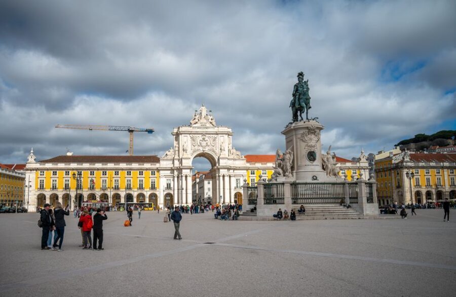 Lisbon: Old Town City Tour by Private Tuktuk - Flea market days add local flavor (Saturdays and Tuesdays)
