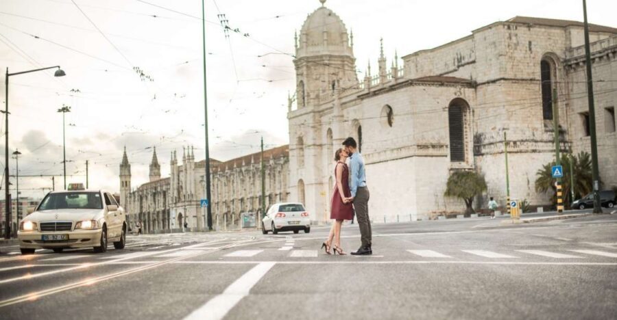 Lisbon: Photo Shoot with a Private Vacation Photographer - Who should book a private photographer in Lisbon?