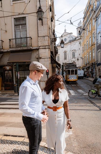 Lisbon Photoshoot: Capture Your Adventure - How the 1-Hour Session Works (Without Feeling Rushed)