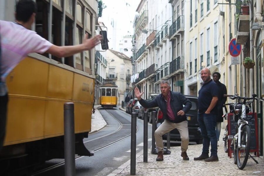 Lisbon: Portuguese Petiscos Tasting Tour by E-Bike - Pombaline Downtown: earthquake rebuild in everyday form