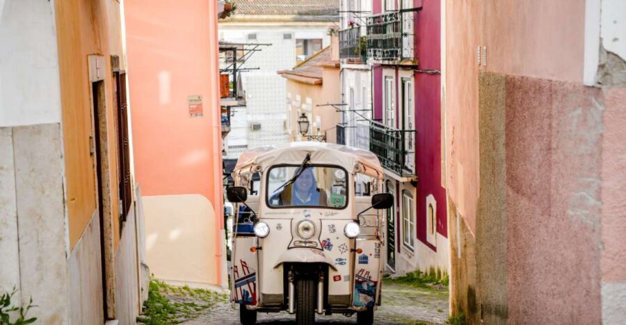 Lisbon: Private Food & Wine City Tour by Eco Tuk Tuk - Key moments that make this tour click