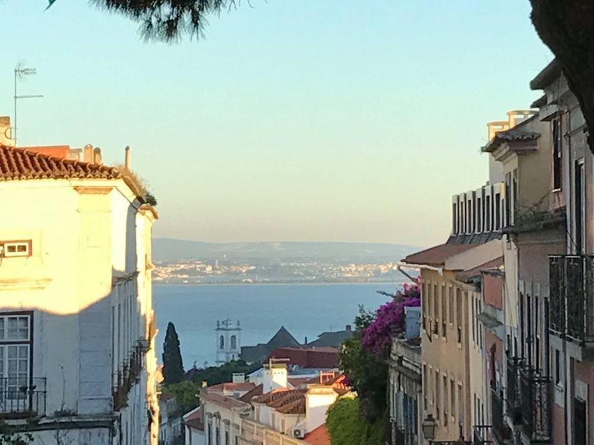 Lisbon: Private Guided Electric Tuk Tuk Tour with Tastings - Why a Private Electric Tuk Tuk Tour Fits Lisbon So Well