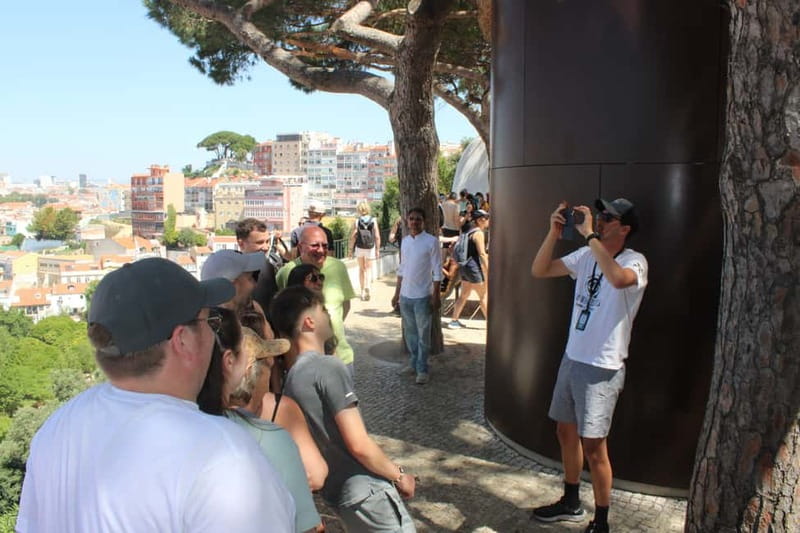 Lisbon : Private Guided Tour by Eco Quad & Tuk Tuk - Price and Value: What $21 Per Person Buys You