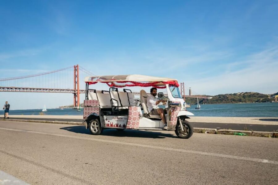 Lisbon: Private Guided Tuk-Tuk Tour with Hotel Pickup - Key highlights worth knowing before you go