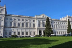 Lisbon: Private Historical Tour to Queluz and Ajuda Palaces - Throne Room drama and the garden that tells a story