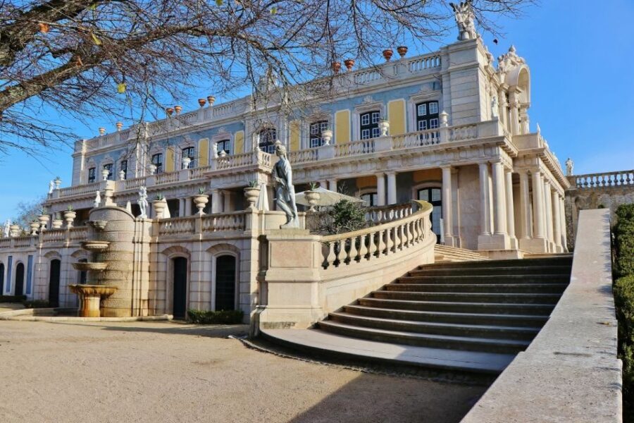 Lisbon: Private Historical Tour to Queluz and Ajuda Palaces - A private guide makes the 5 hours feel longer