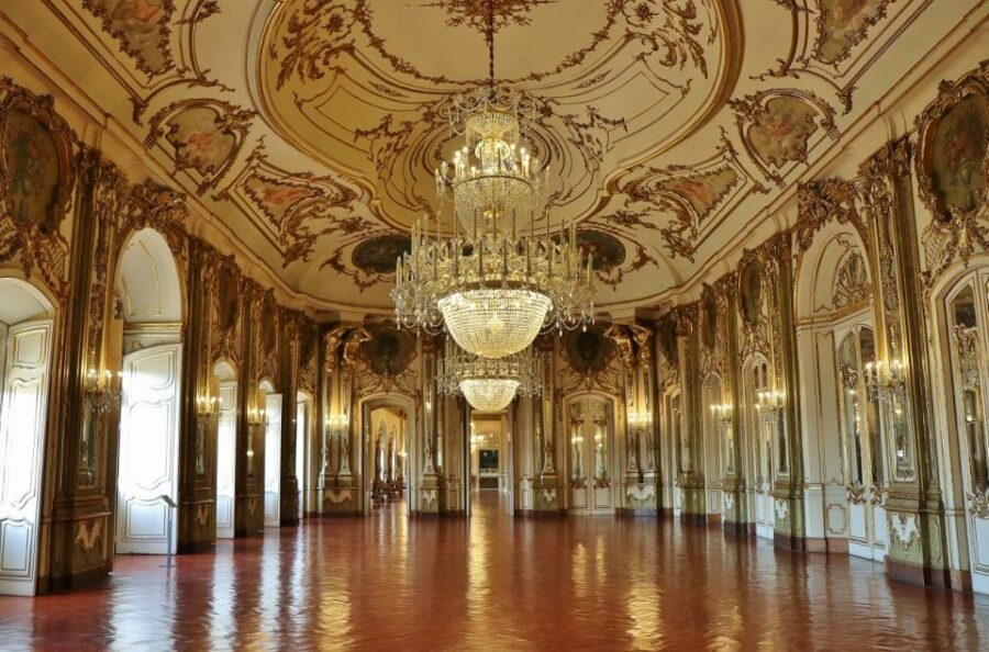 Lisbon: Private Historical Tour to Queluz and Ajuda Palaces - Price and value: what $259 for a group actually covers