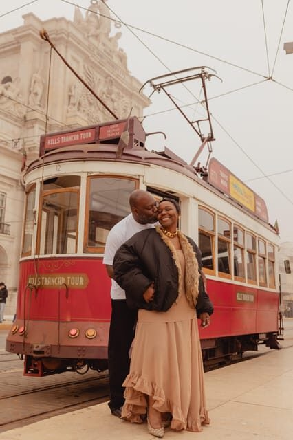 Lisbon: Private Photo Shoot with a Professional Photographer - Meeting Point: Where You Start Matters for the Flow