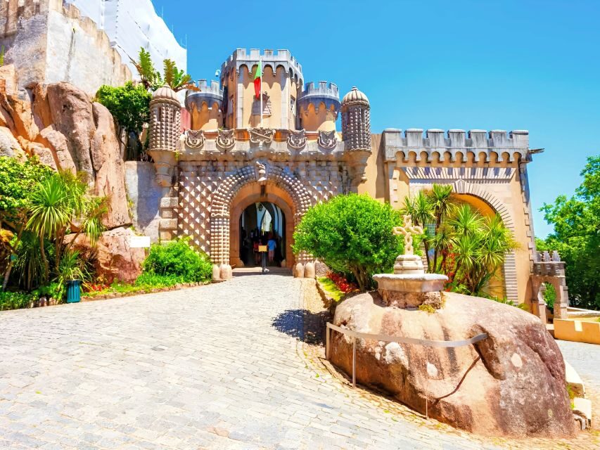Lisbon: Private Sintra, Pena Palace, Cabo da Roca, & Cascais - The extras that make it feel more personal (and less stressful)