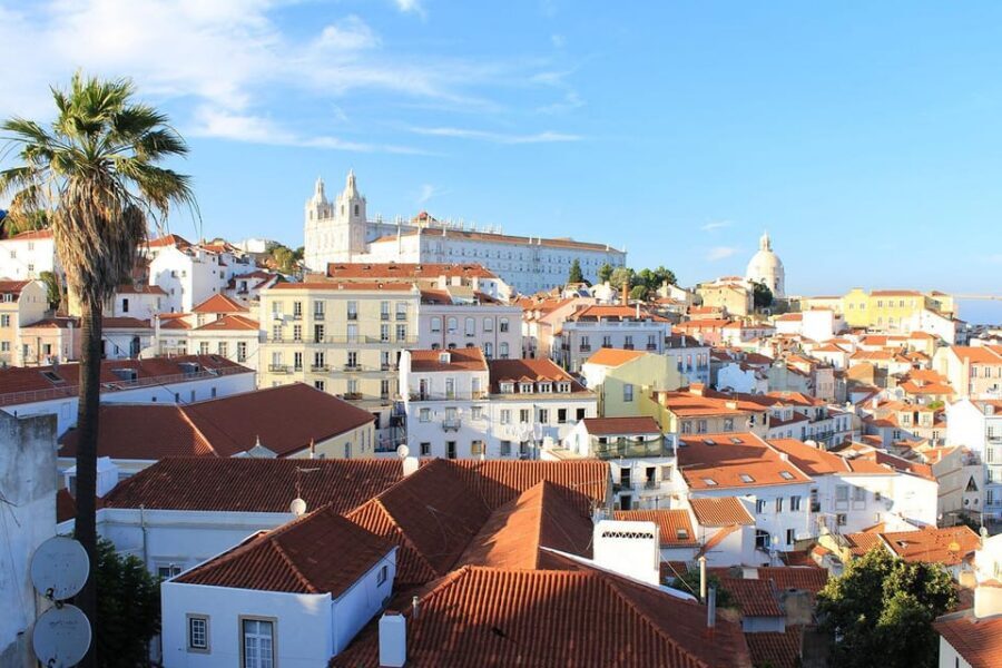Lisbon: Private Tour by Tuk Tuk - Praca do Comercio: your final big photo moment by the river