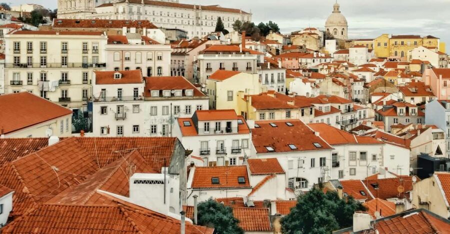 Lisbon Private Tour in Spanish - What’s not included (and how to plan around it)