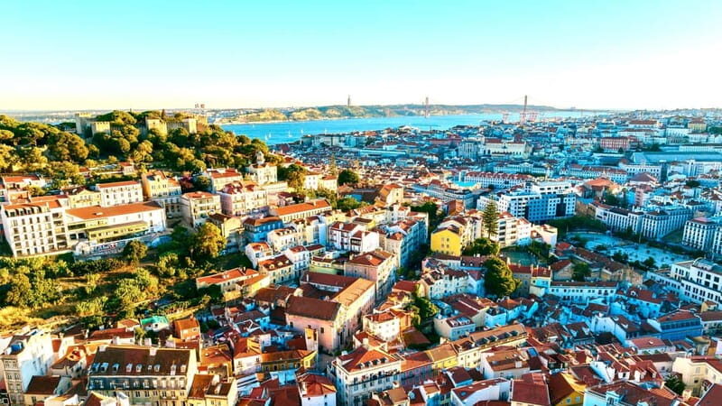Lisbon: Private Tuktuk Tour with History & Music - São Vicente de Fora and the National Pantheon: a calmer cultural pause