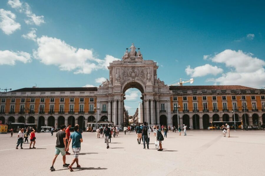 Lisbon: Private Walking Tour with a Local Guide - Key things I’d watch for
